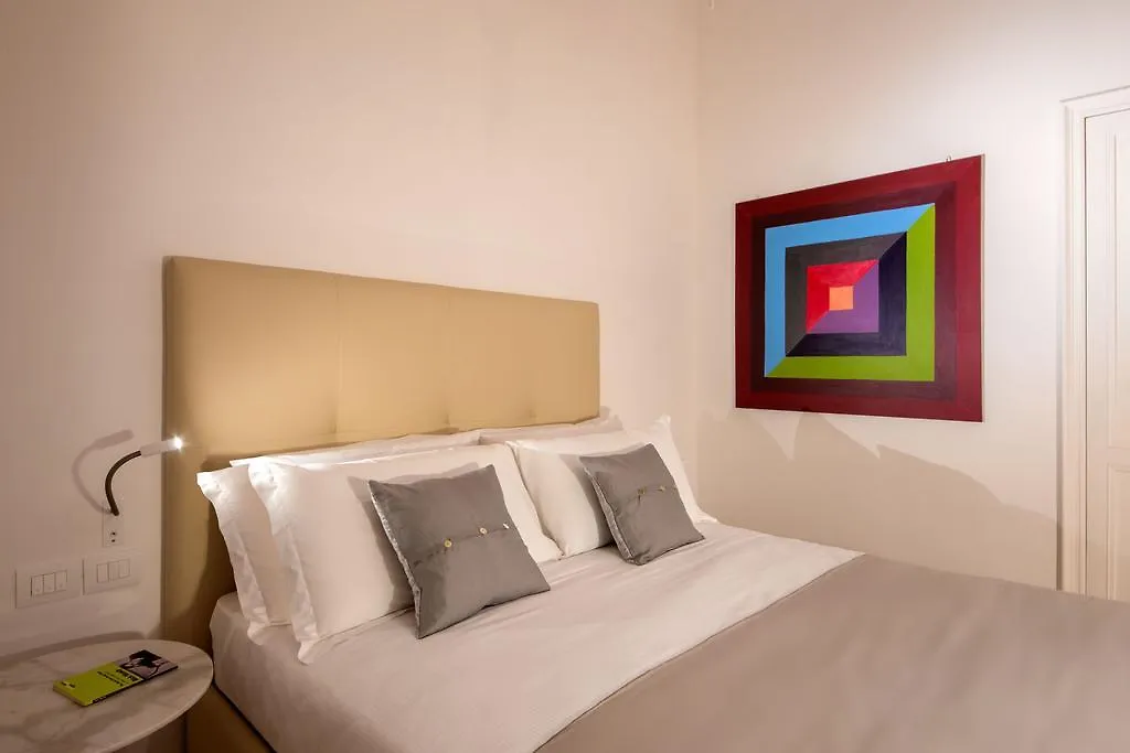 *** Konukevi Belli 36 Rooms Rome İtalya